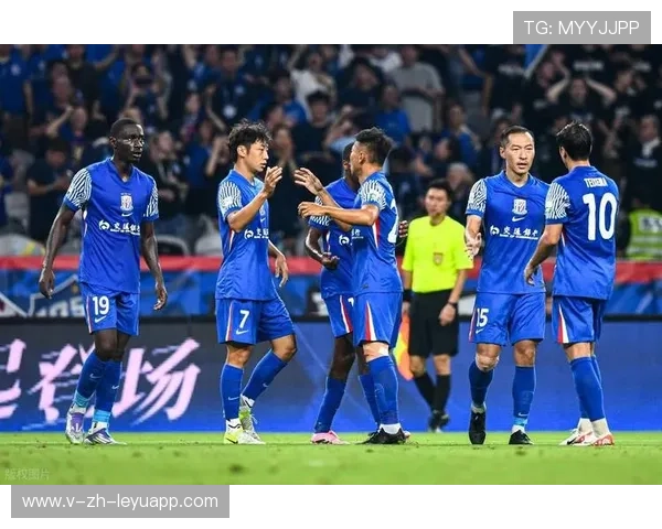 上海申花拉唐前场抢断快速反击，激发球迷激情