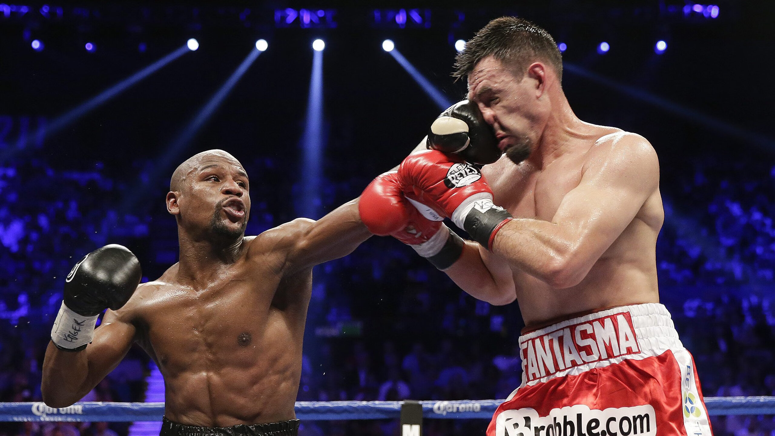 欧冠小组赛：拜仁六战全胜零失分 小组霸主身份毫无悬念